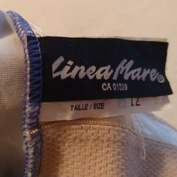 Vintege swimming suit, Made in Canada, Size 12 - Picture 4 of 4